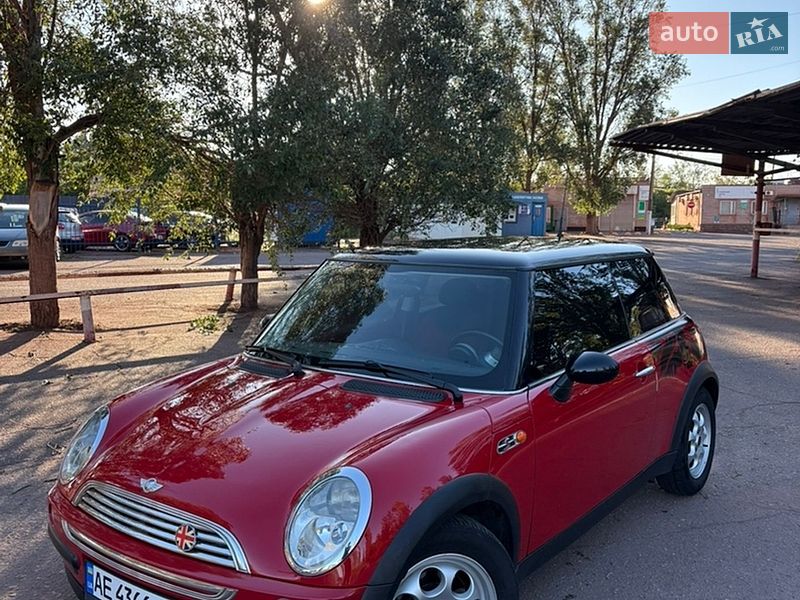 MINI Cooper 2003