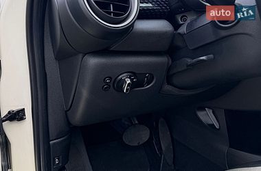 Хетчбек MINI Cooper 2015 в Києві