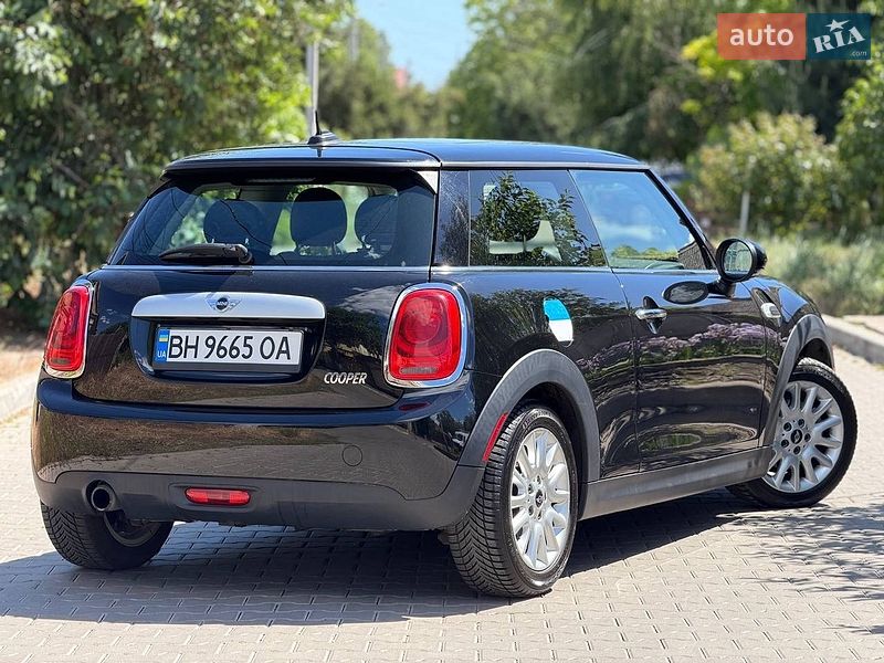 Хетчбек MINI Cooper 2015 в Одесі