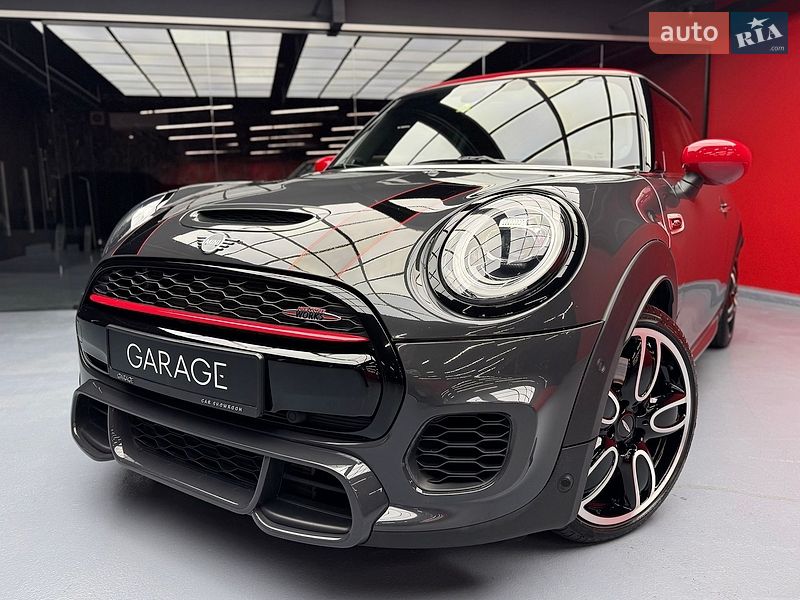 Хэтчбек MINI Cooper 2019 в Киеве