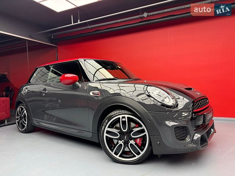 Хэтчбек MINI Cooper 2019 в Киеве