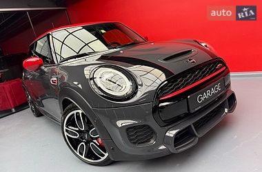 Хэтчбек MINI Cooper 2019 в Киеве
