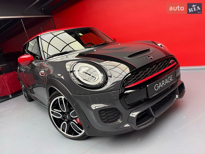 Хэтчбек MINI Cooper 2019 в Киеве