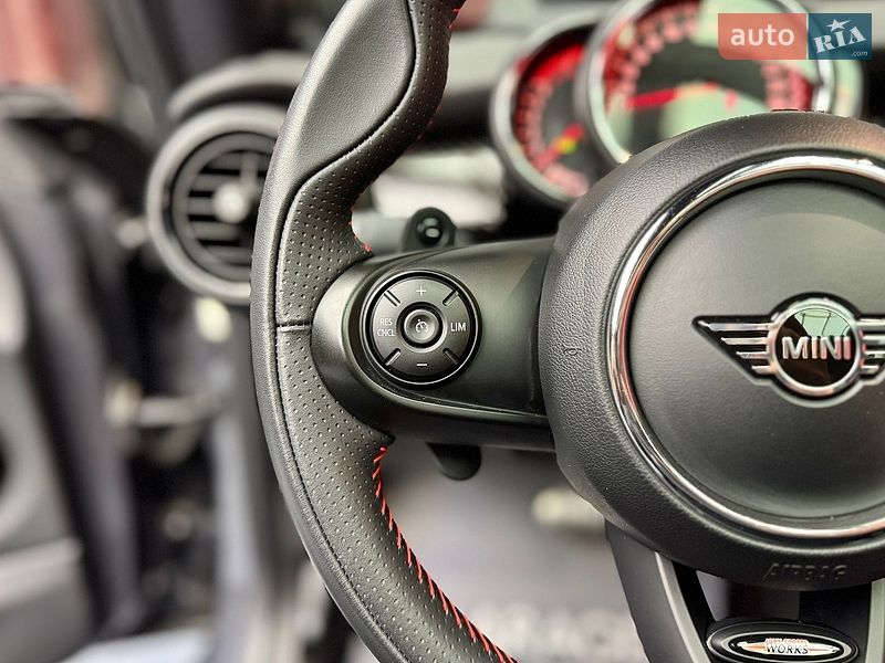 Хэтчбек MINI Cooper 2019 в Киеве