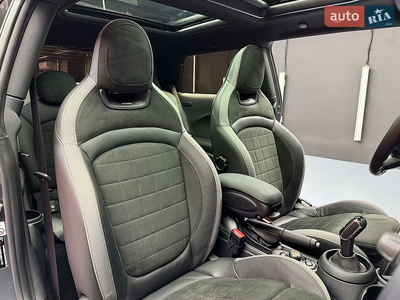 Хэтчбек MINI Cooper 2019 в Киеве