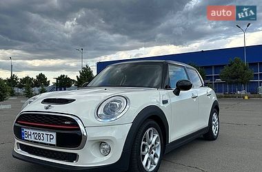 Хэтчбек MINI Cooper 2015 в Одессе