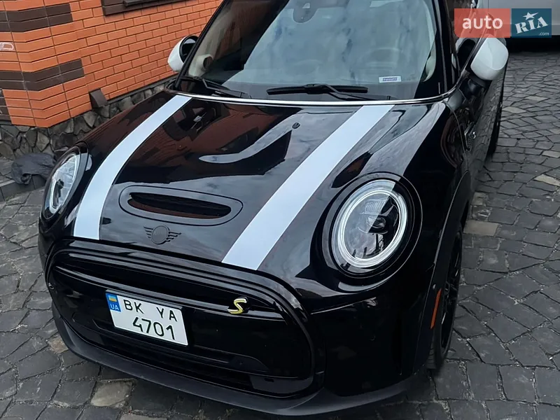 MINI Cooper 2023