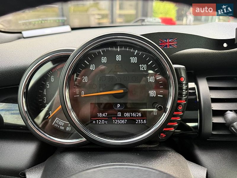 Хэтчбек MINI Cooper 2015 в Киеве