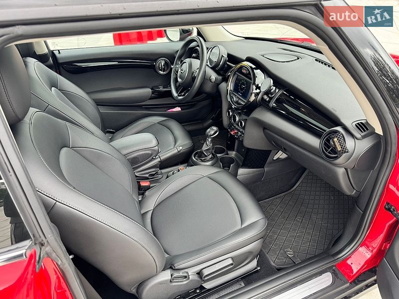 Хетчбек MINI Cooper 2018 в Києві