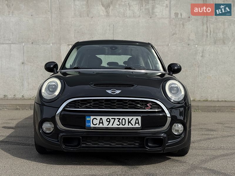 Хетчбек MINI Cooper 2015 в Києві