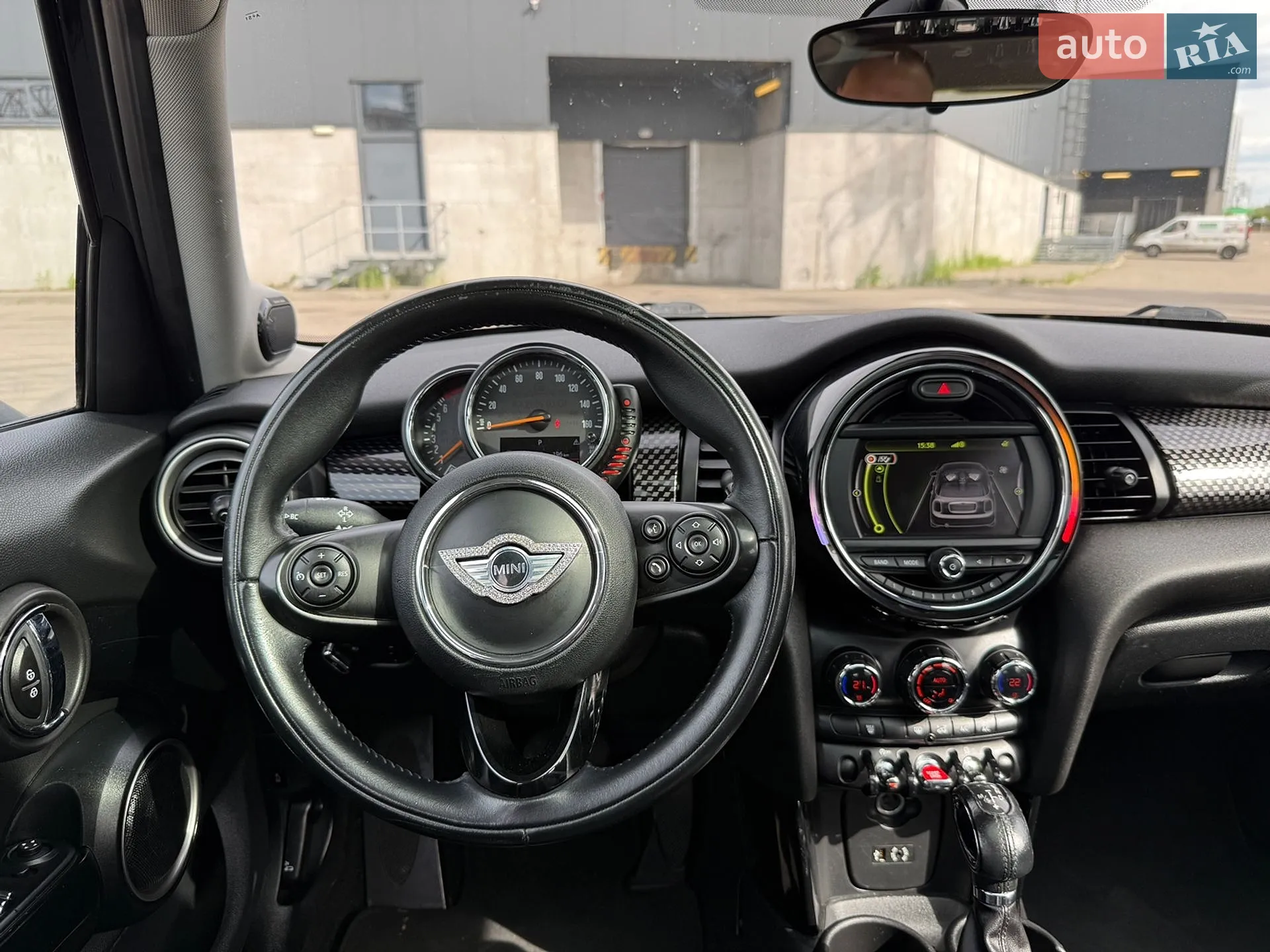 2015 MINI Cooper - мініатюра 12