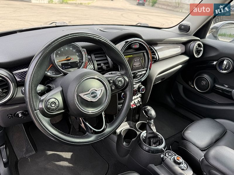 Хетчбек MINI Cooper 2015 в Києві