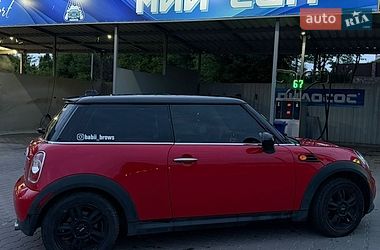 Хэтчбек MINI Cooper 2011 в Хмельницком