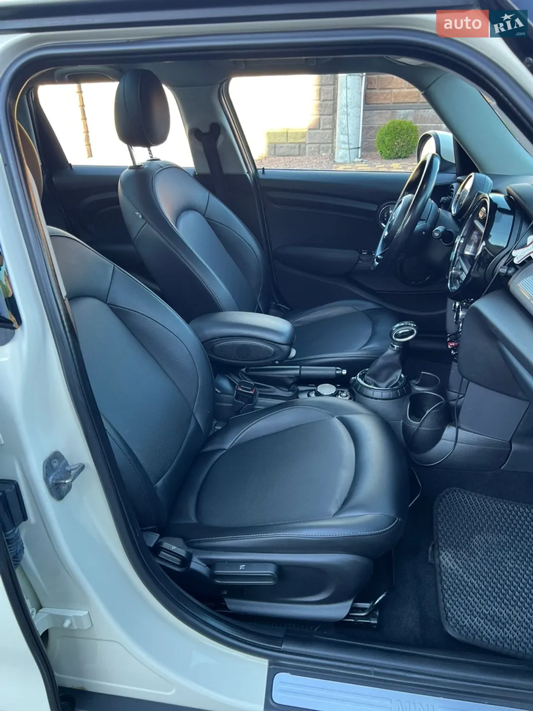 2014 MINI Cooper - мініатюра 33