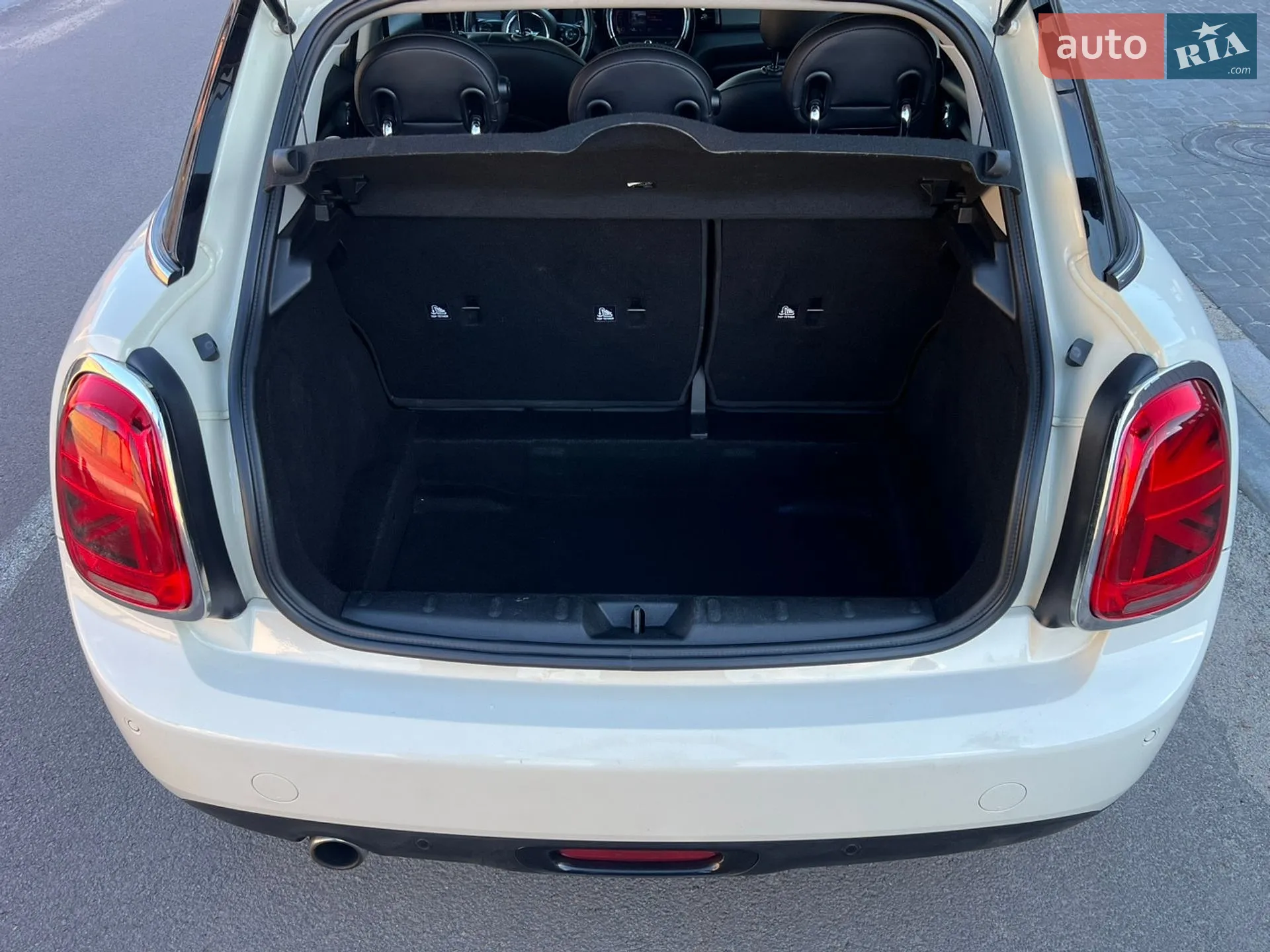 2014 MINI Cooper - мініатюра 37