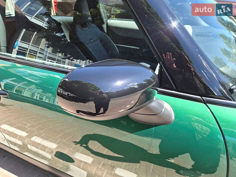Хэтчбек MINI Cooper 2024 в Киеве