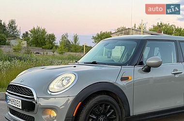Хетчбек MINI Cooper 2017 в Шостці