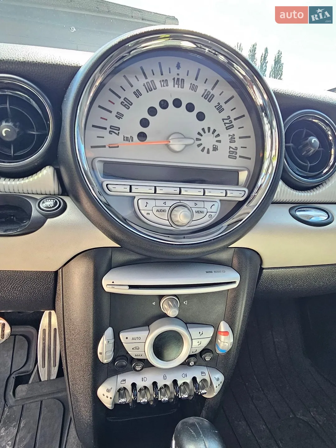 2010 MINI Cooper - мініатюра 23