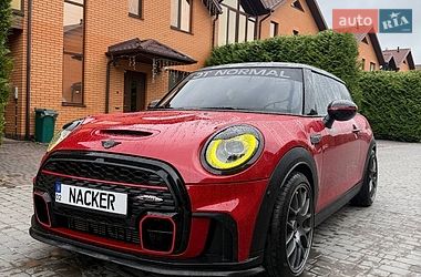 Хэтчбек MINI Cooper 2015 в Виннице