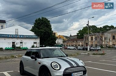 Хэтчбек MINI Cooper 2017 в Киеве