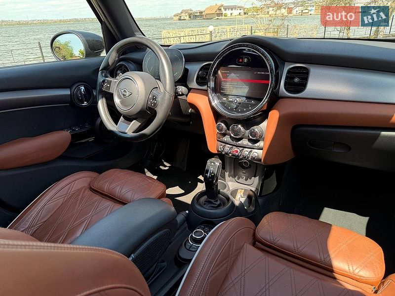 Хэтчбек MINI Cooper 2021 в Николаеве