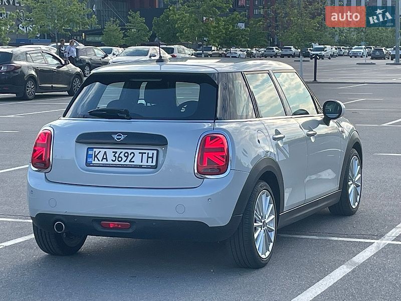 Хетчбек MINI Cooper 2018 в Києві