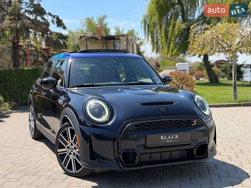 Хэтчбек MINI Cooper 2021 в Николаеве