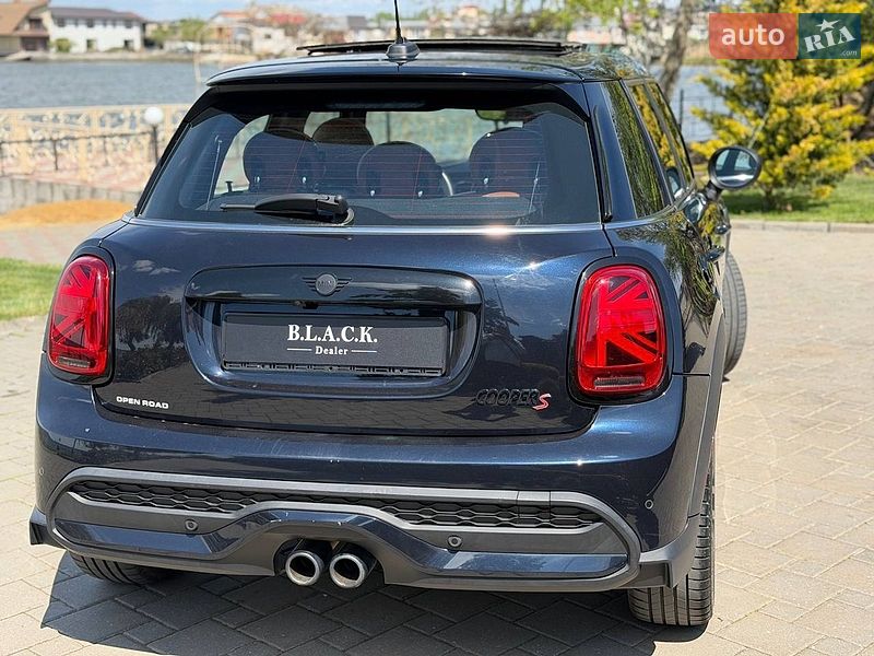 Хэтчбек MINI Cooper 2021 в Николаеве