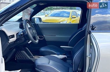 Хэтчбек MINI Cooper 2024 в Львове
