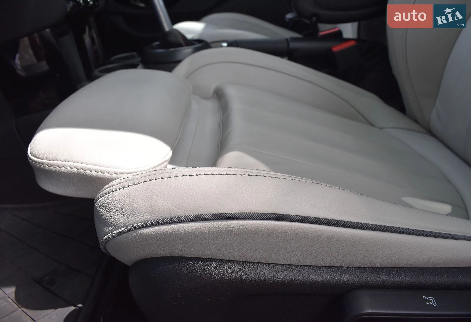 2018 MINI Cooper - мініатюра 6