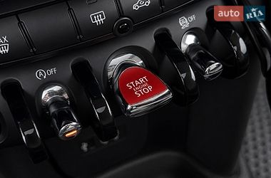 Хетчбек MINI Cooper 2017 в Києві