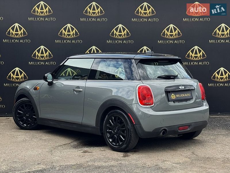 Хетчбек MINI Cooper 2017 в Києві