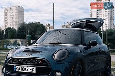 Хетчбек MINI Cooper 2016 в Києві
