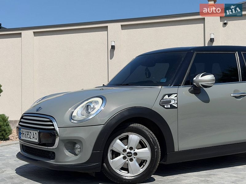 Хэтчбек MINI Cooper 2015 в Одессе