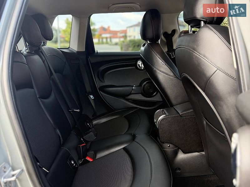 Хэтчбек MINI Cooper 2015 в Одессе