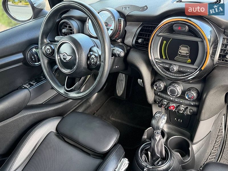 Хэтчбек MINI Cooper 2015 в Одессе