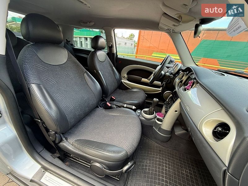Хетчбек MINI Cooper 2003 в Львові