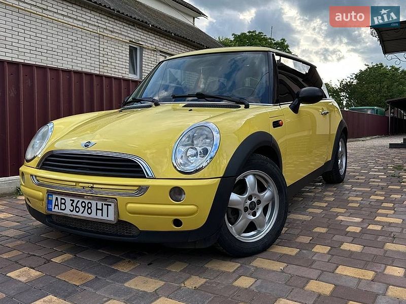 MINI Cooper 2003