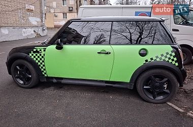 Хетчбек MINI Cooper 2002 в Києві