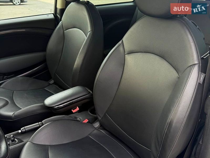 Хэтчбек MINI Cooper 2012 в Днепре фото 30 Хэтчбек MINI Cooper 2012 в Днепре
