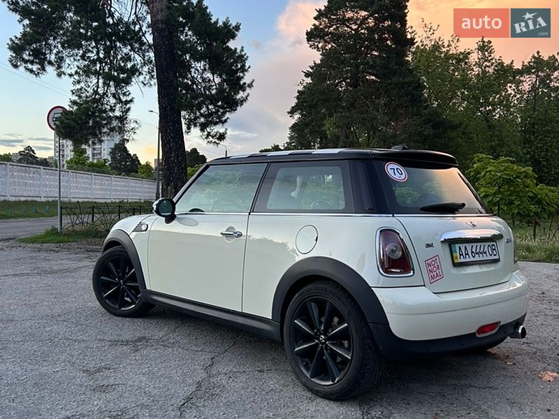 Хэтчбек MINI Cooper 2007 в Киеве фото 3 Хэтчбек MINI Cooper 2007 в Киеве