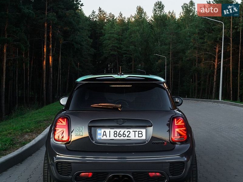 Хэтчбек MINI Cooper 2015 в Вышгороде
