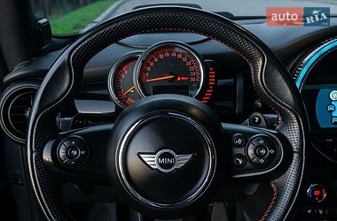 Хэтчбек MINI Cooper 2015 в Вышгороде