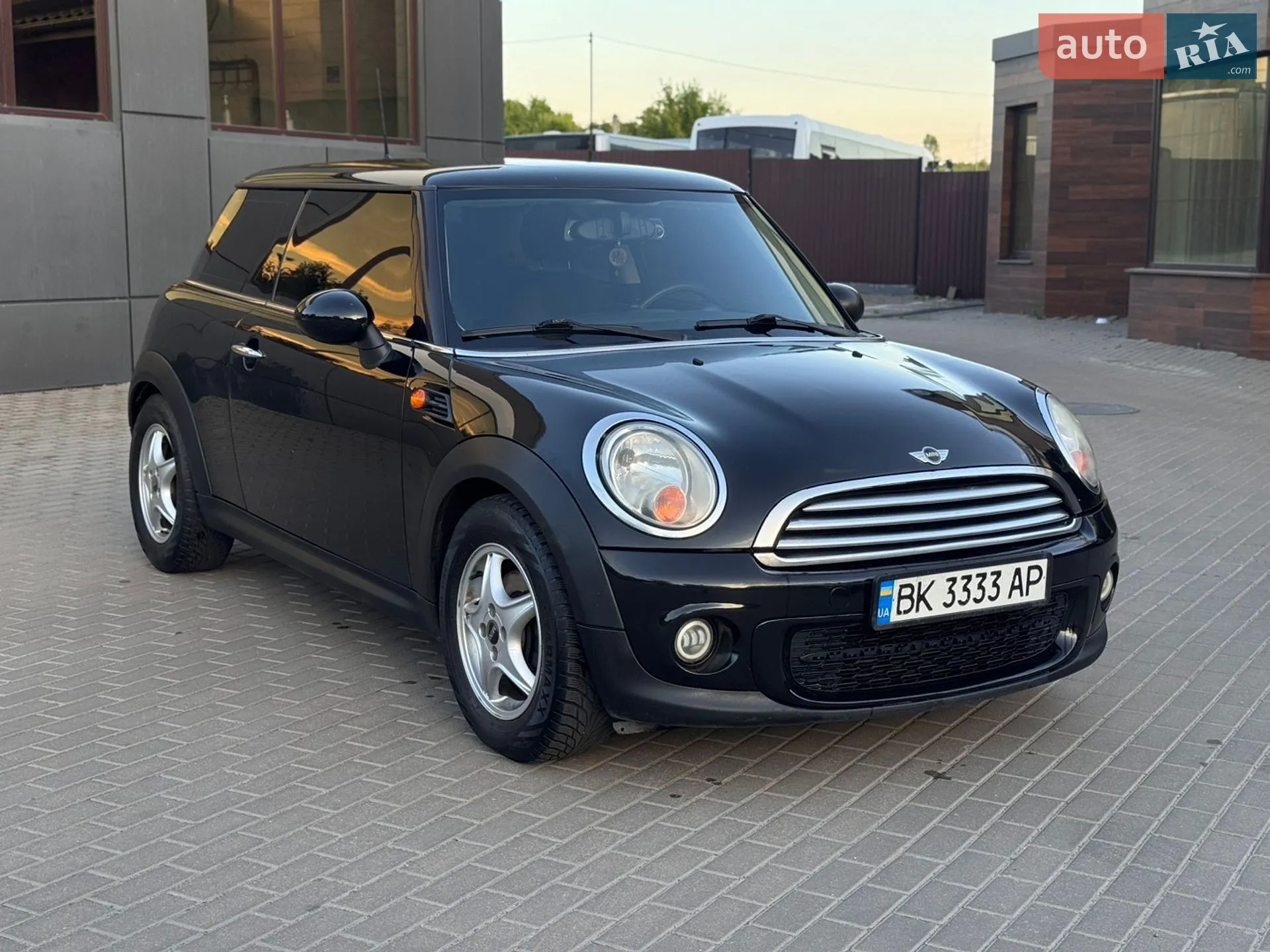 2011 MINI Cooper - мініатюра 3