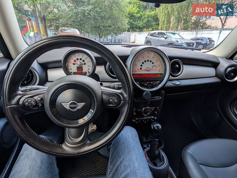 Хетчбек MINI Cooper 2013 в Києві фото 12 Хетчбек MINI Cooper 2013 в Києві