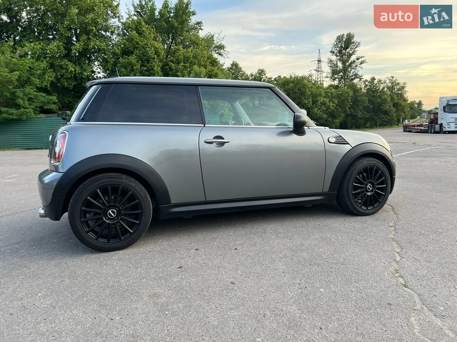 2010 MINI Cooper - мініатюра 3