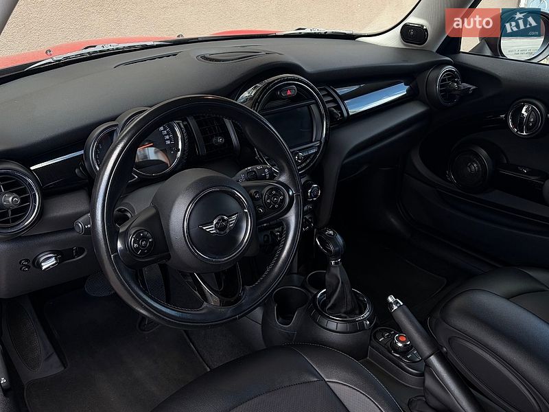 Хэтчбек MINI Cooper 2014 в Киеве фото 8 Хэтчбек MINI Cooper 2014 в Киеве