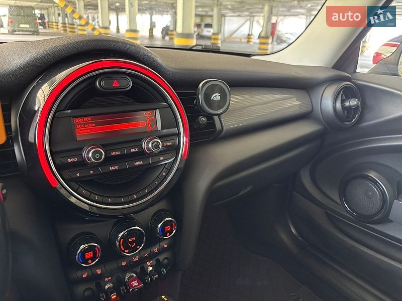 Хетчбек MINI Cooper 2014 в Києві