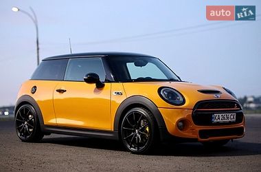 Хэтчбек MINI Cooper 2014 в Киеве