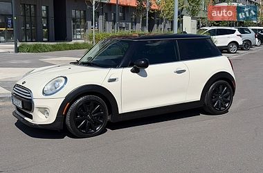 Хетчбек MINI Cooper 2015 в Києві